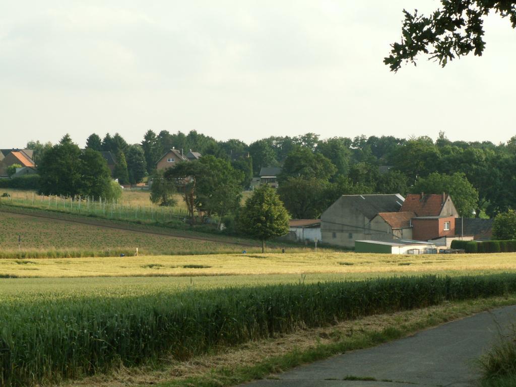 Rl Guesthouses Geilenkirchen Eksteriør bilde