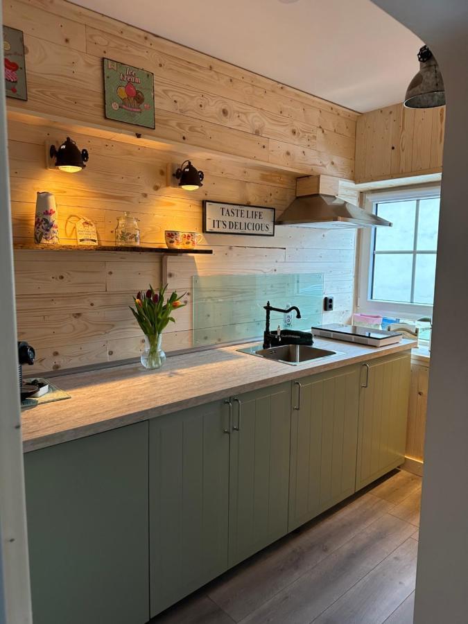 Rl Guesthouses Geilenkirchen Eksteriør bilde